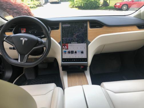 2018 Tesla Model S 75D